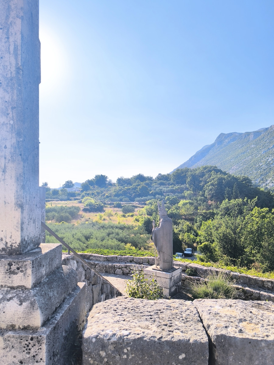 BAUPARZELLE IN OMIS HINTERLAND