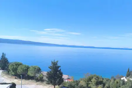 DVOSOBAN STAN BLIZU MORA