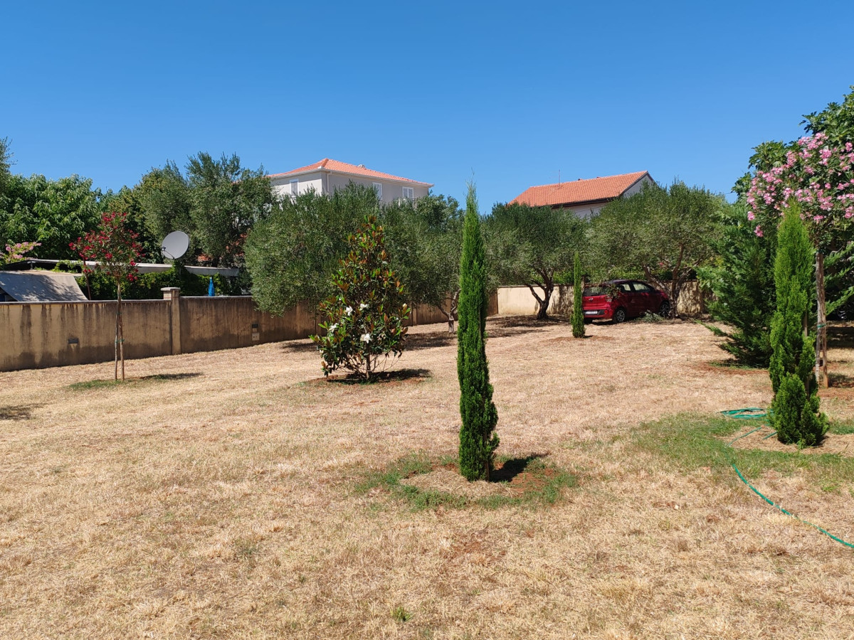 STUNNING BEACHFRONT HOUSE FOR SALE IN SV.FILIP I JAKOV(TURANJ), ZADAR RIVIERA