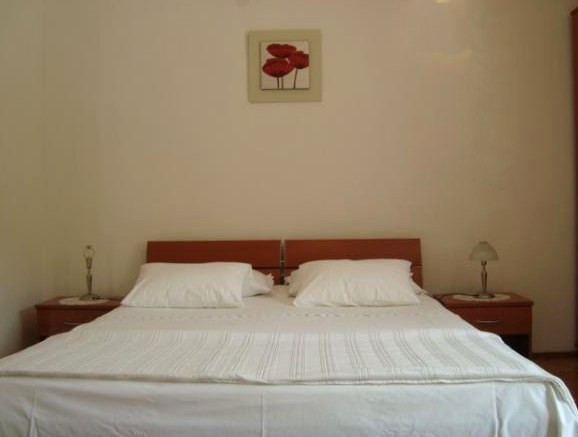 STUNNING BEACHFRONT HOUSE FOR SALE IN SV.FILIP I JAKOV(TURANJ), ZADAR RIVIERA