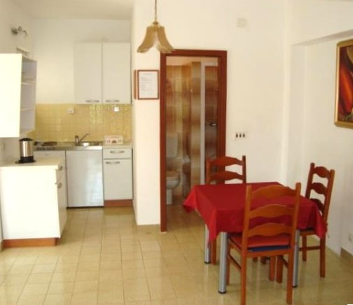 STUNNING BEACHFRONT HOUSE FOR SALE IN SV.FILIP I JAKOV(TURANJ), ZADAR RIVIERA