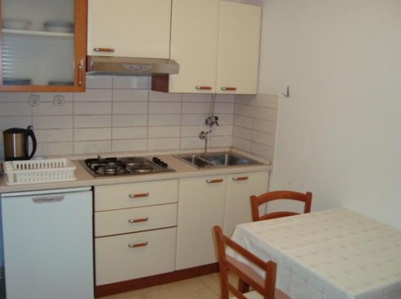 STUNNING BEACHFRONT HOUSE FOR SALE IN SV.FILIP I JAKOV(TURANJ), ZADAR RIVIERA