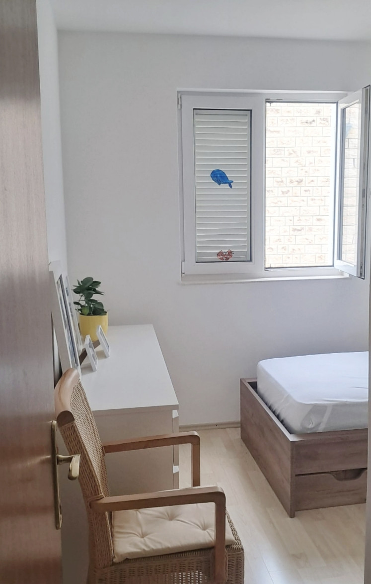 Two-bedroom apartment near the sea