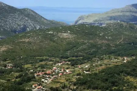 BUILDING PLOT FOR SALE WITH VALID CONSTRUCTION PERMIT