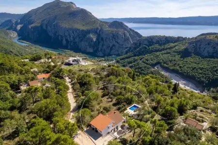 ŠARMANTNA KUĆA ZA LJUBITELJE PRIRODE