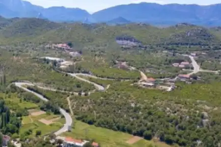 GRAĐEVINSKO ZEMLJIŠTE, BLATO NA CETINI