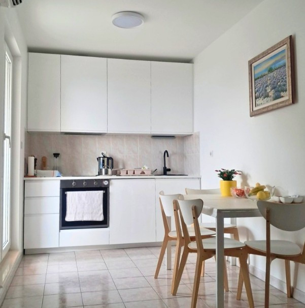 Two-bedroom apartment near the sea