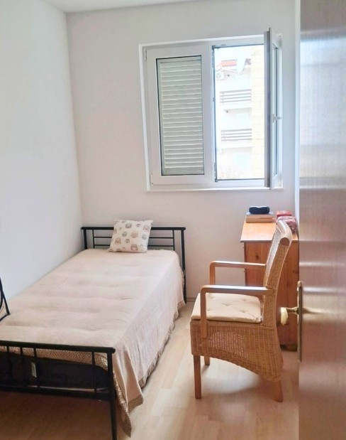 Two-bedroom apartment near the sea