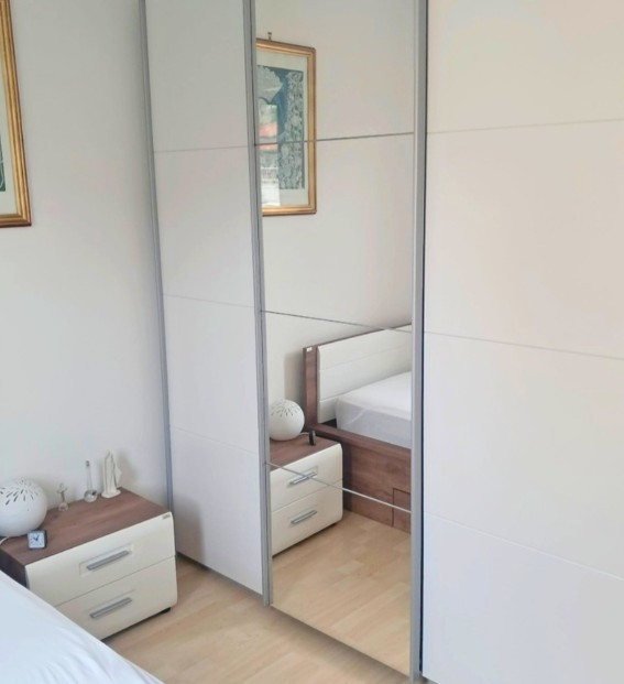 Two-bedroom apartment near the sea