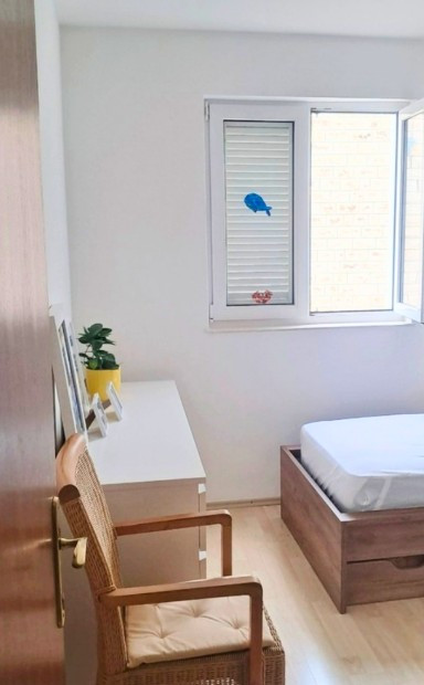 Two-bedroom apartment near the sea