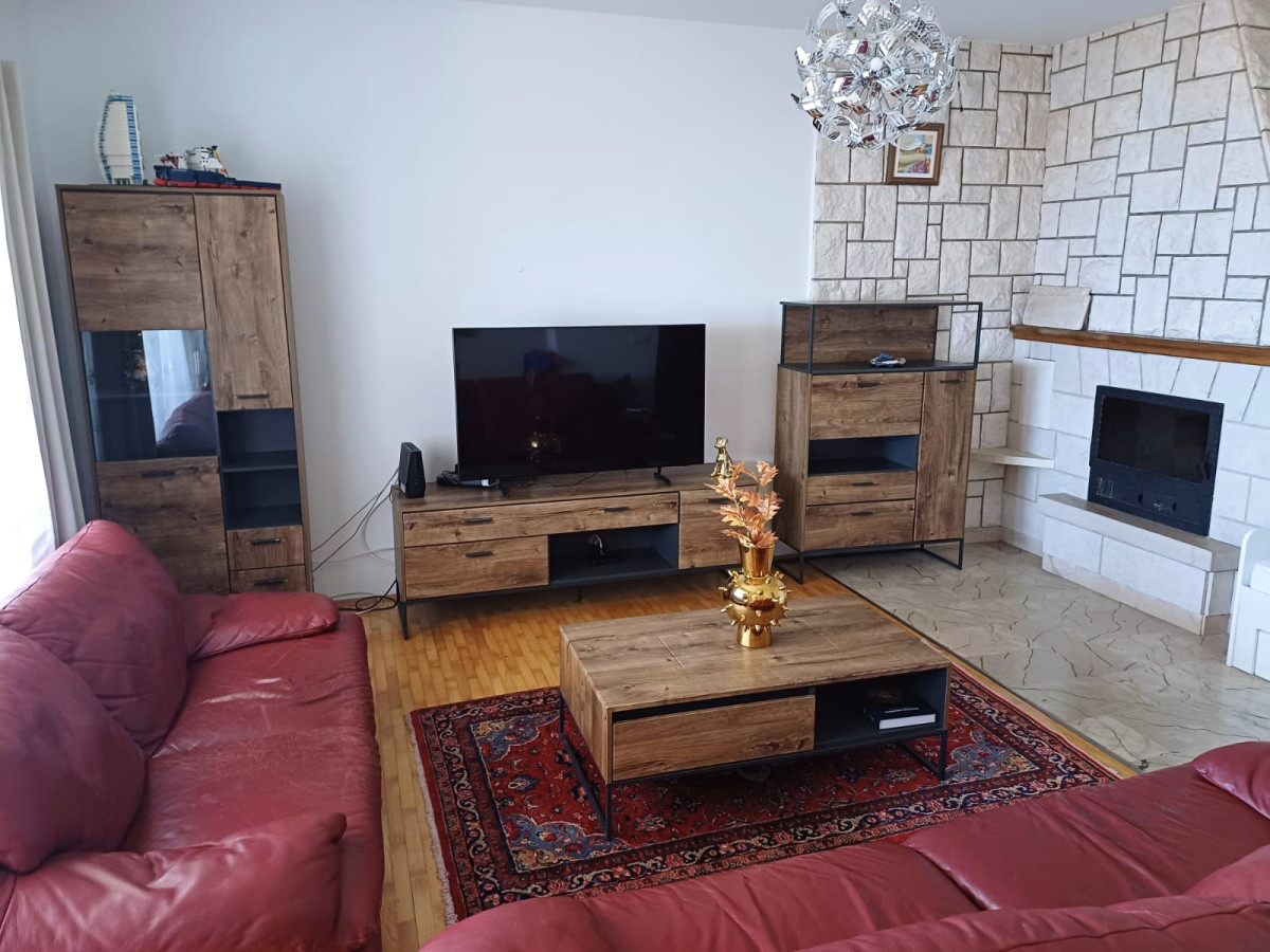 KOMFORTABLE 3ZIMMERWOHNUNG AM MEER