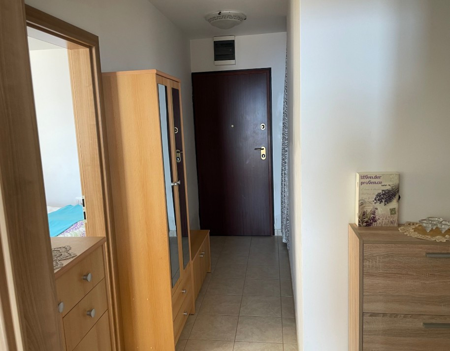 ZWEIZIMMER-WOHNUNG, TOPLAGE, NUR WENIGE SCHRITTE VOM MEER ENTFERNT