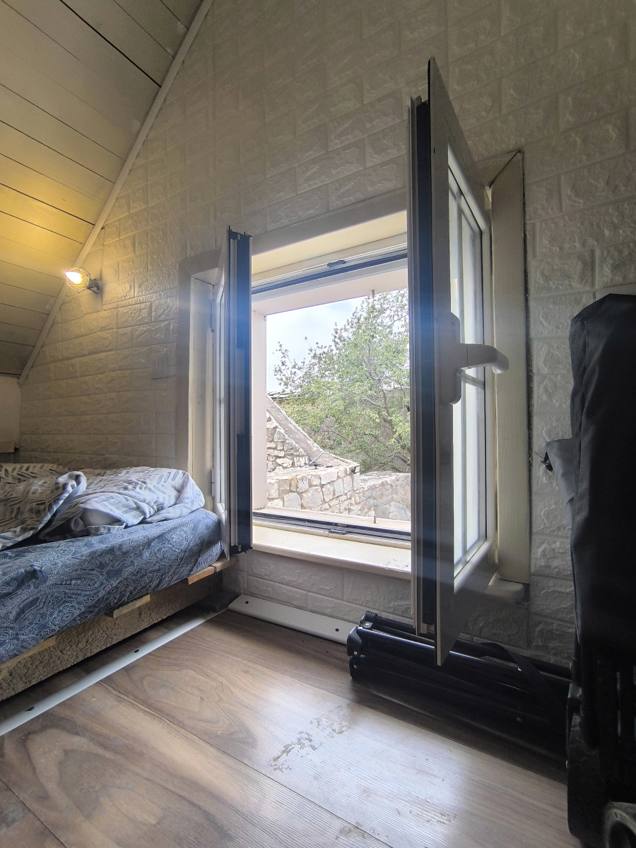 CHARMING RENOVATED STONE HOUSE IN THE OLD VILLAGE OF DUĆE, OMIŠ