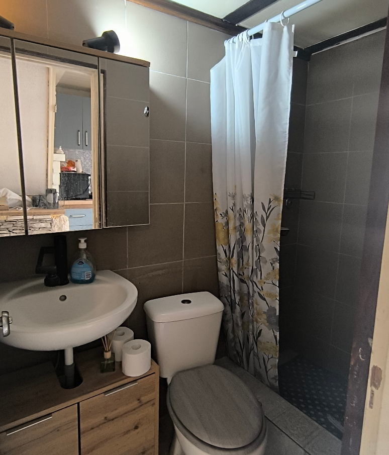 CHARMING RENOVATED STONE HOUSE IN THE OLD VILLAGE OF DUĆE, OMIŠ