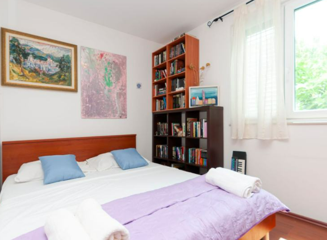 HAUS IN OMIS-ZENTRUM
