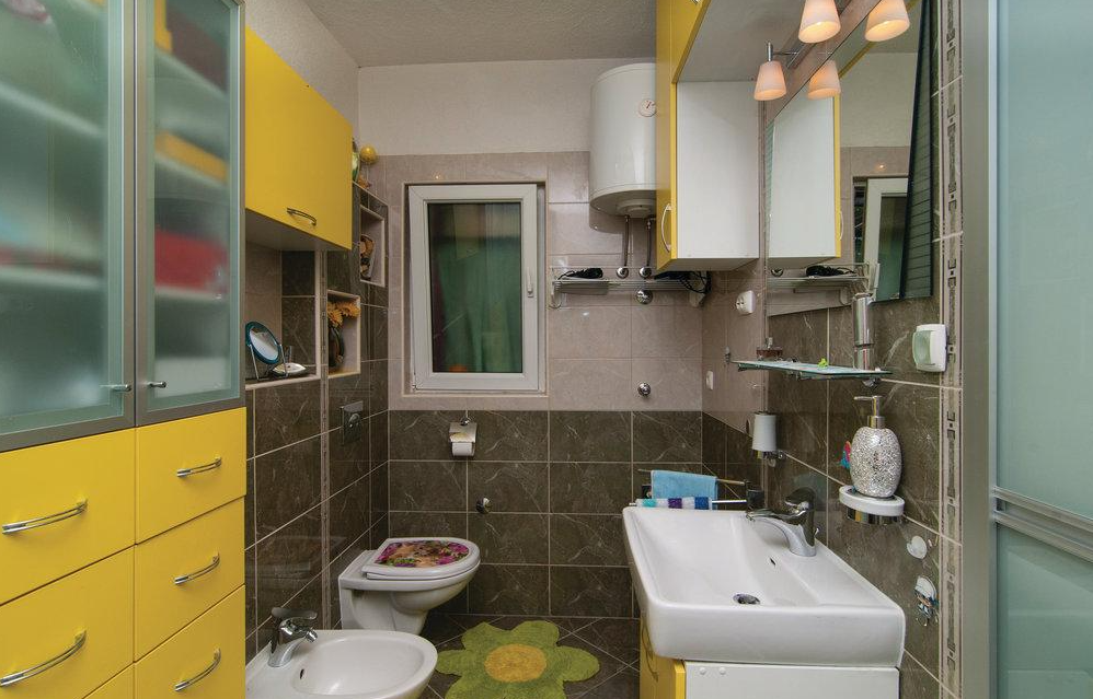 ZWEIZIMMERWOHNUNG