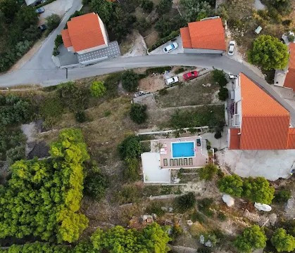 GRAĐEVINSKO ZEMLJIŠTE OMIŠ